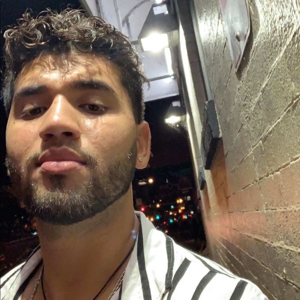 Meet your Posher, Erick